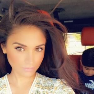 Meet your Posher, Sonia